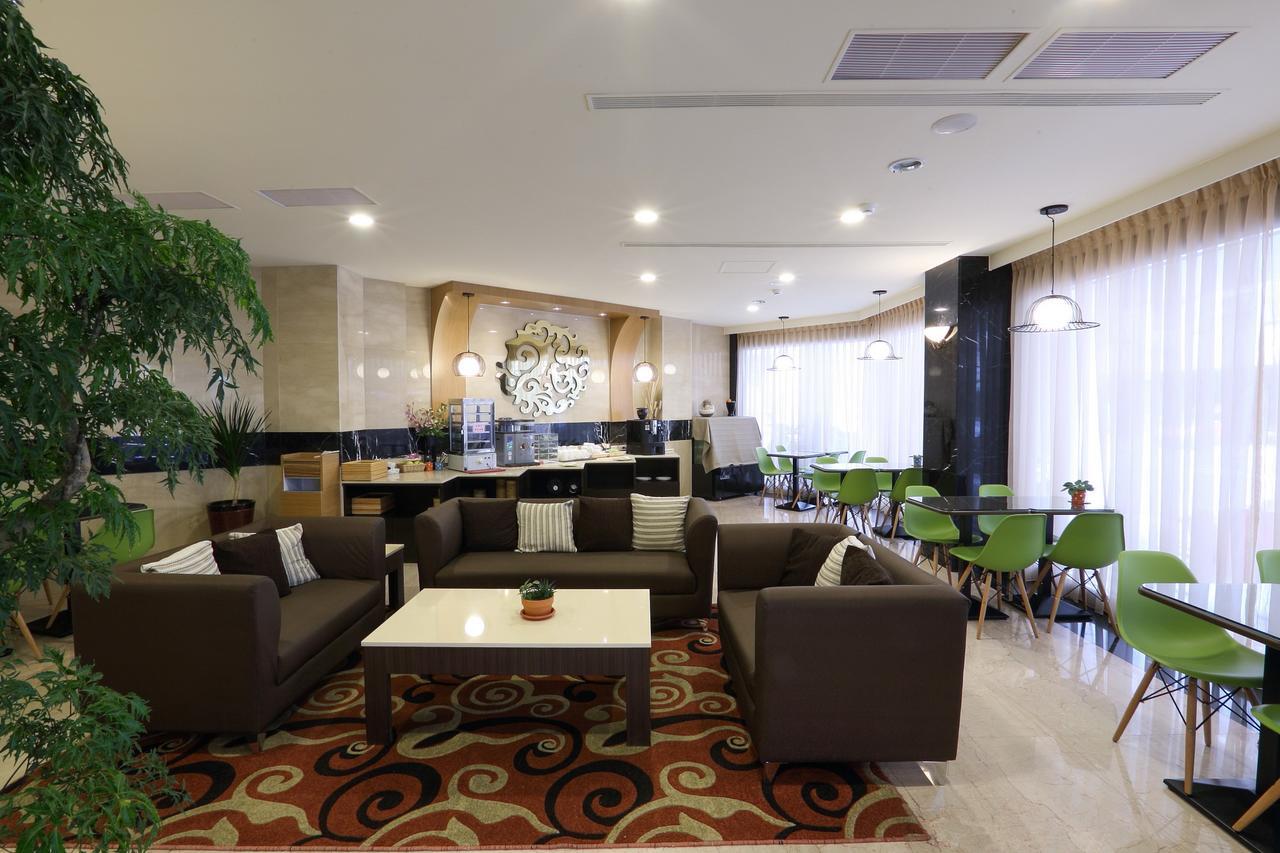 Maple Hotel Đài Nam Ngoại thất bức ảnh