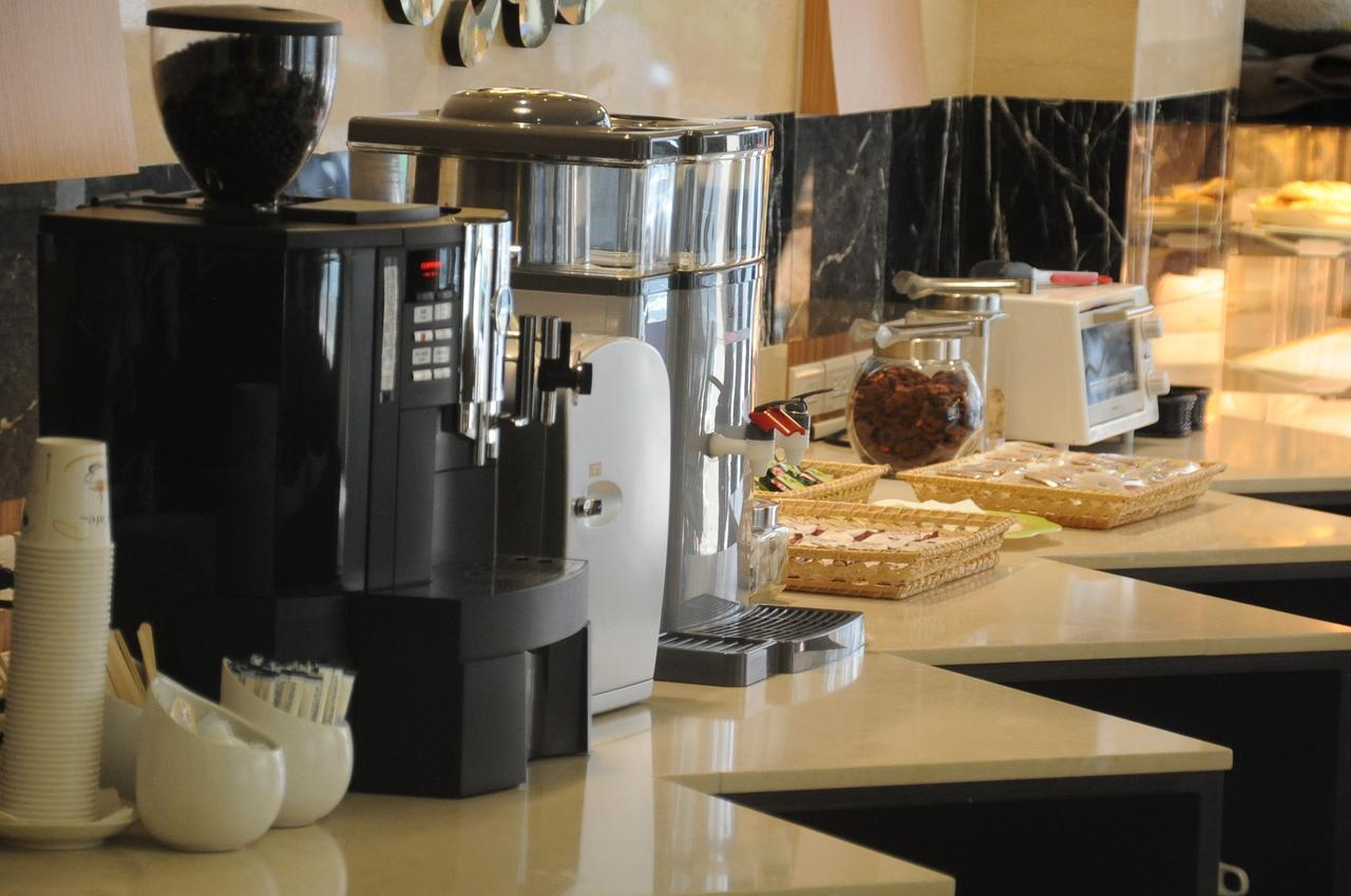 Maple Hotel Đài Nam Ngoại thất bức ảnh