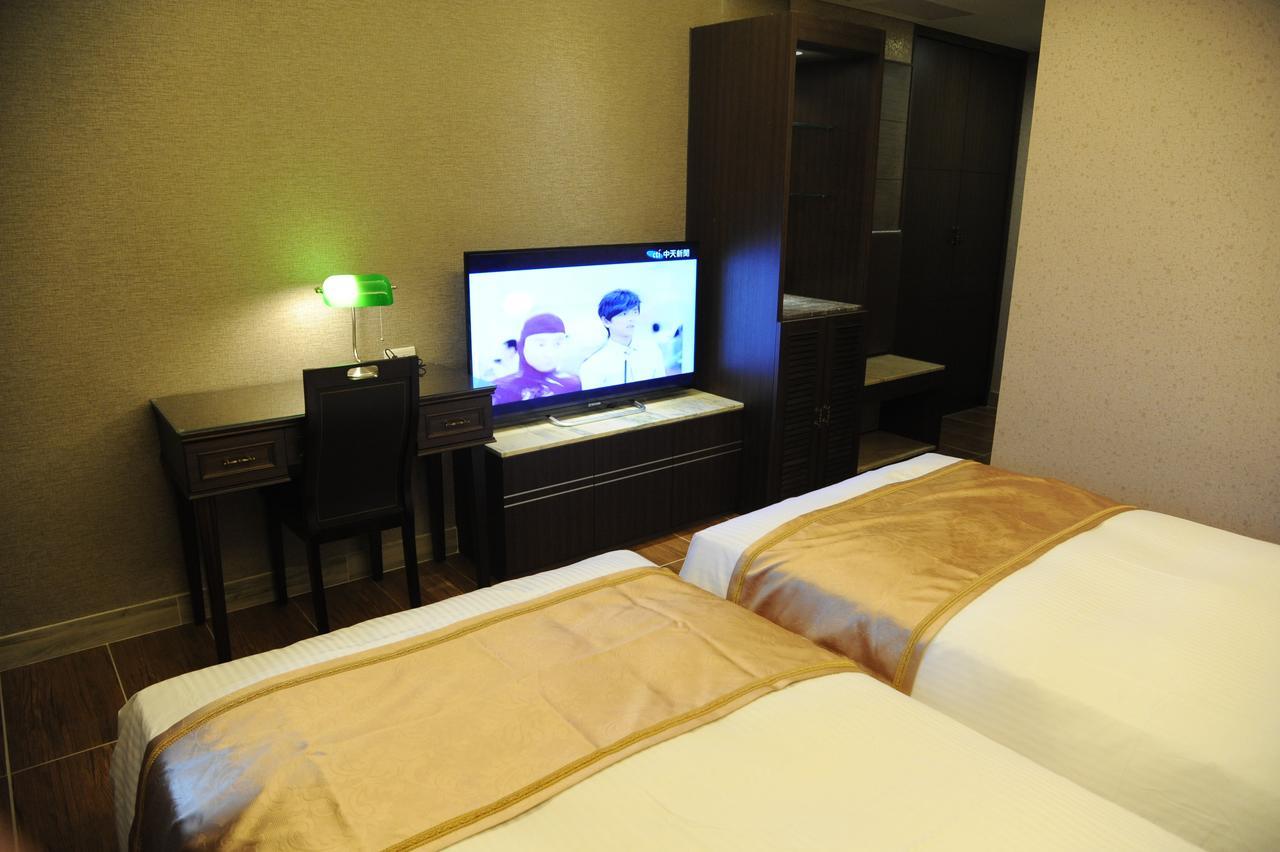 Maple Hotel Đài Nam Ngoại thất bức ảnh