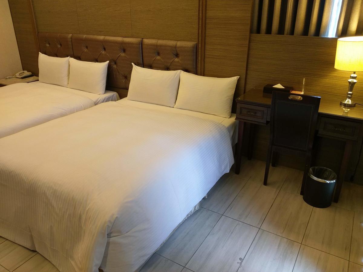 Maple Hotel Đài Nam Ngoại thất bức ảnh